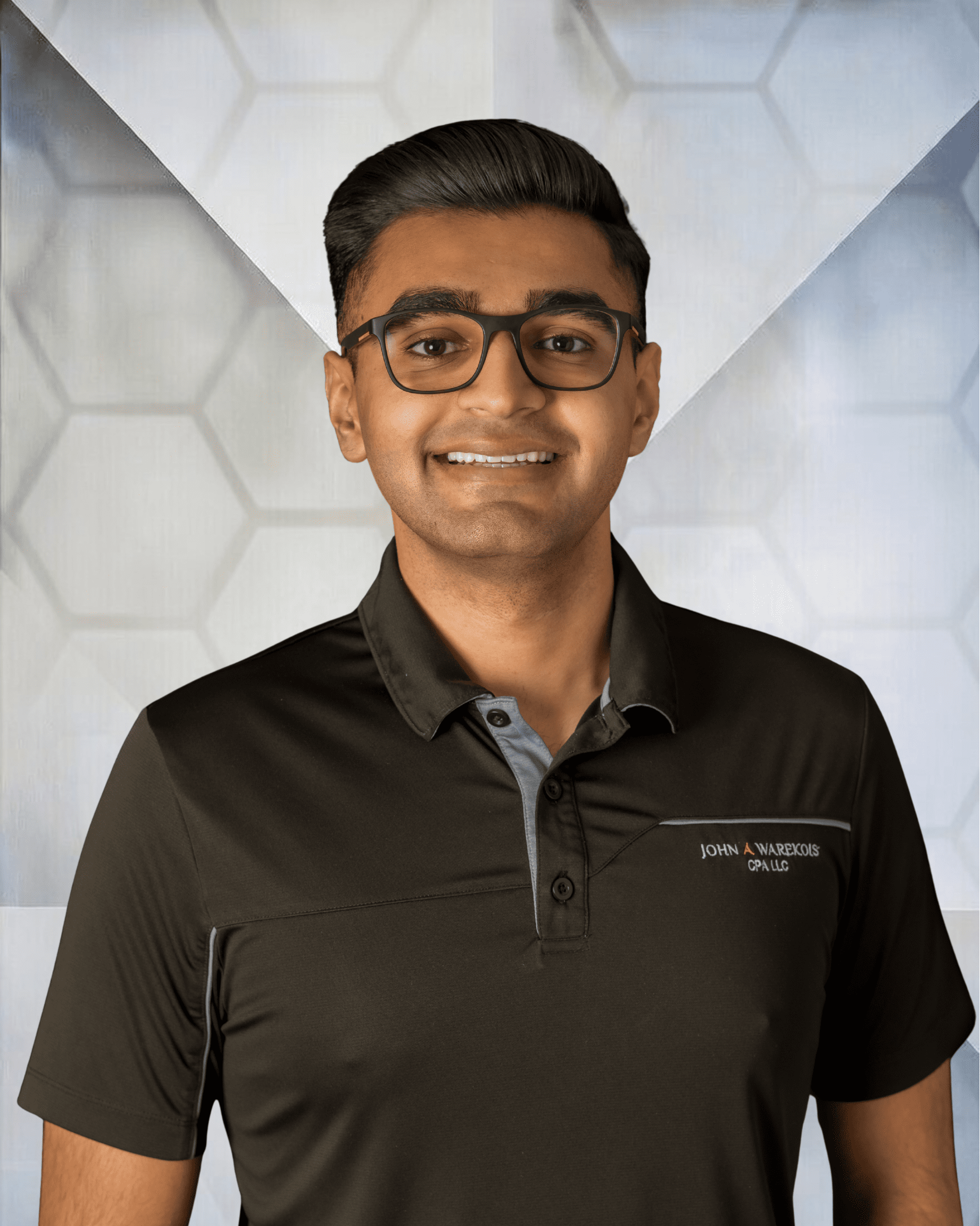 Aryan Patel headshot